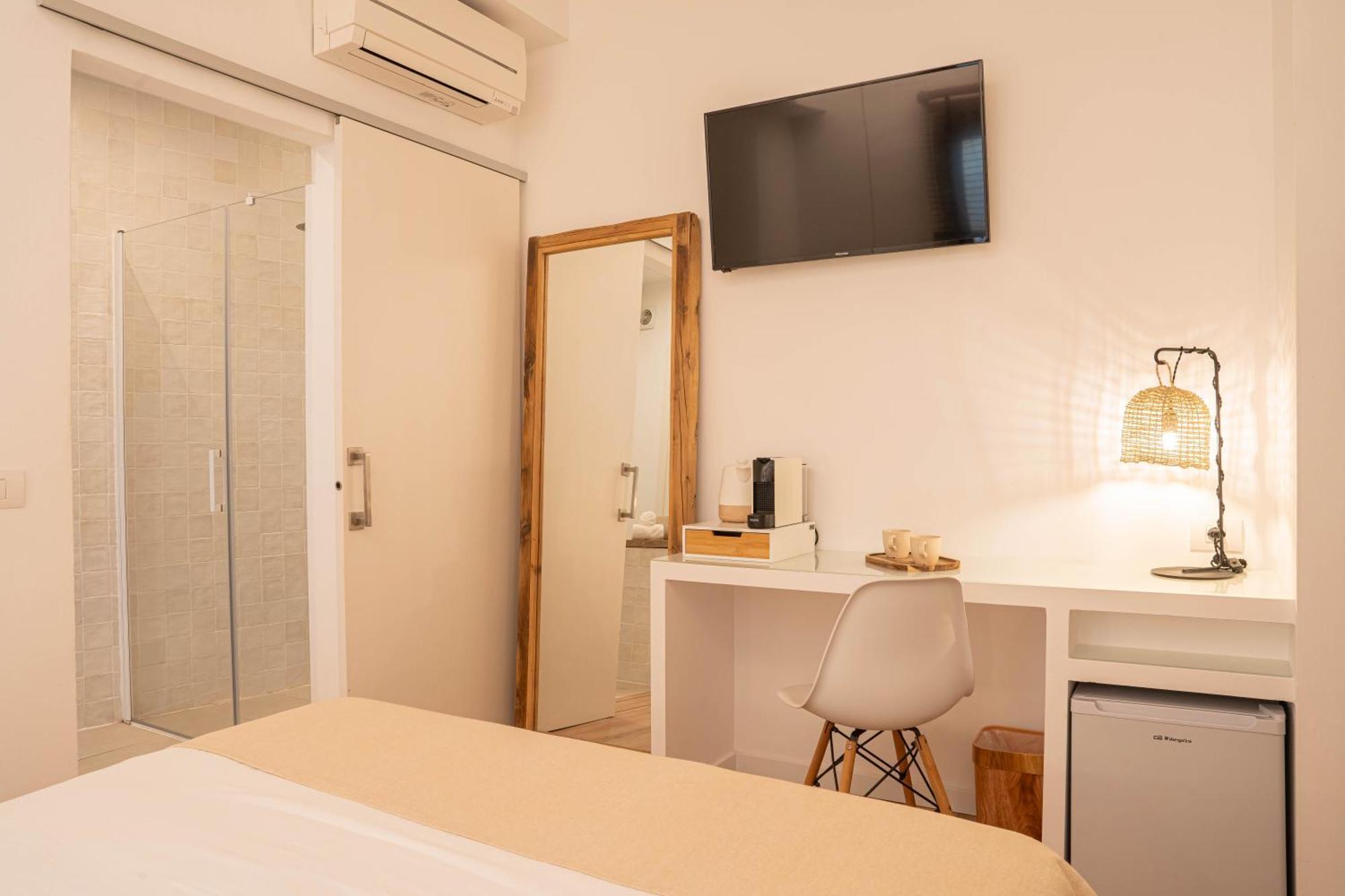 Hotel Los 5 Sentidos Сьюдадела Экстерьер фото